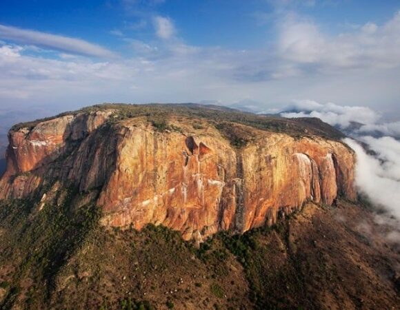 2-Day Hike to Mount Ololokwe